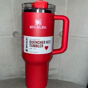 VDAY SALE💕 Red Stanley Valentines Day 40 oz Quencher